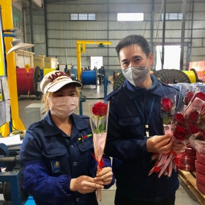 董事長(zhǎng)的心意女神們收到啦——祝三八節(jié)快樂(lè)！